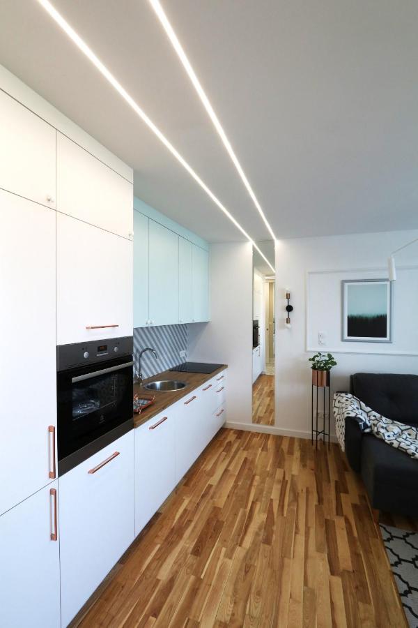 Romaszewskiego Żoliborz bedroom pokój Metro Varsóvia Exterior foto