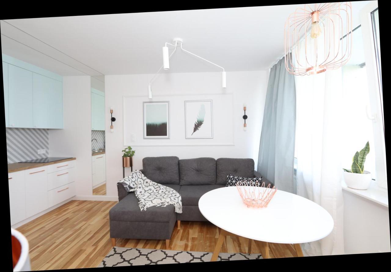 Romaszewskiego Żoliborz bedroom pokój Metro Varsóvia Exterior foto