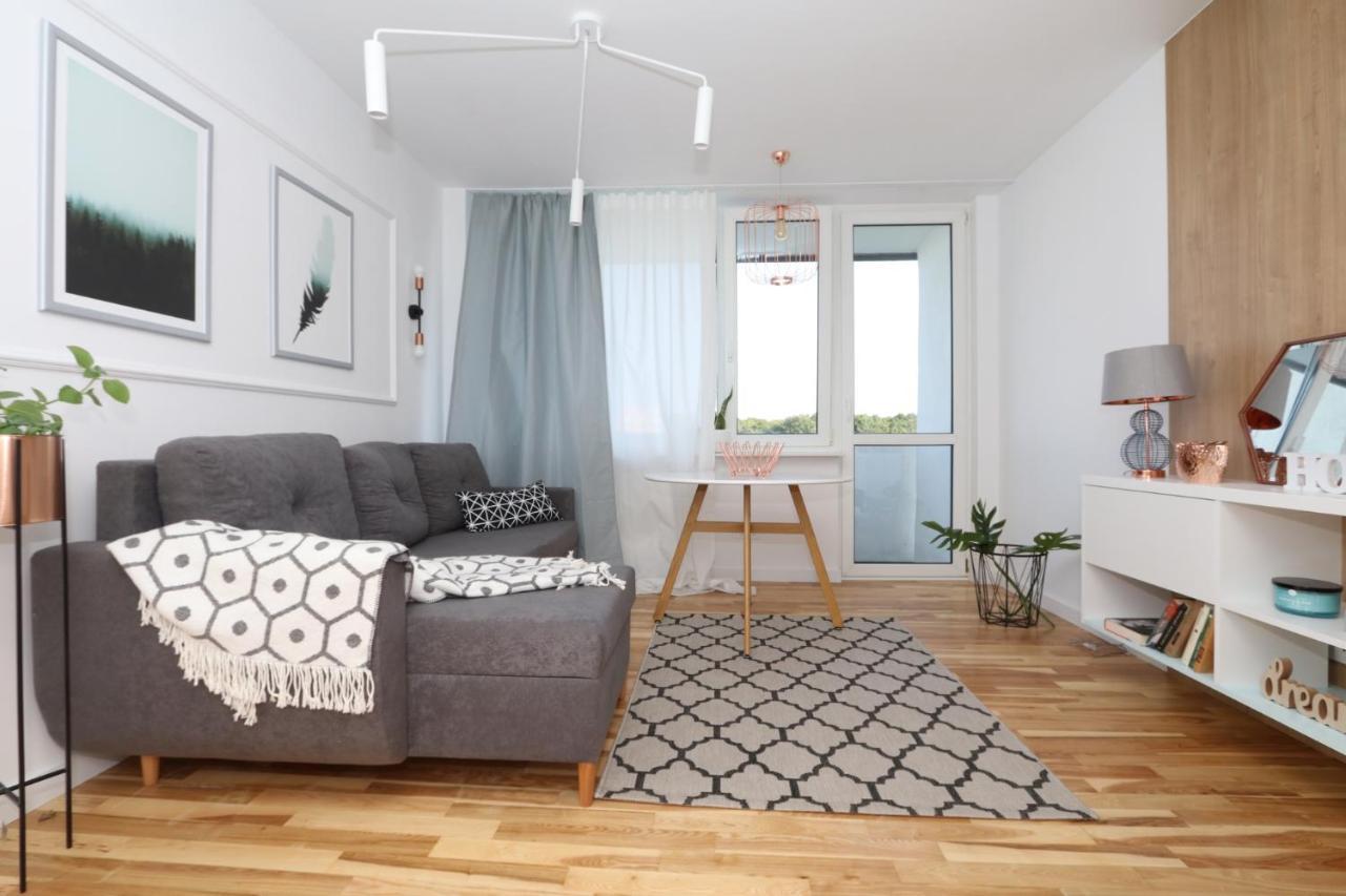Romaszewskiego Żoliborz bedroom pokój Metro Varsóvia Exterior foto