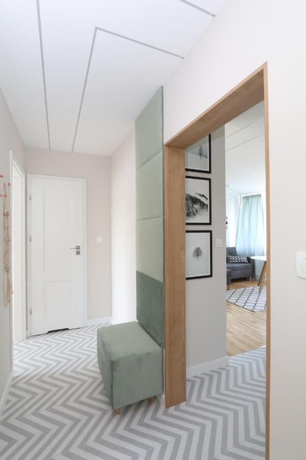 Romaszewskiego Żoliborz bedroom pokój Metro Varsóvia Exterior foto